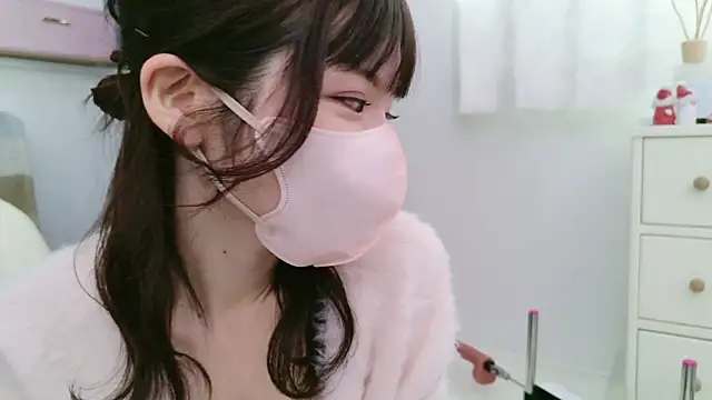 Snapshot of -minami- chatting on 22, 12, 2024 -minami- online show from 22, 12, 2024