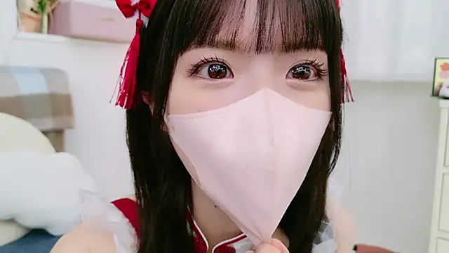 Snapshot of -minami- chatting on 4, 1, 2025 -minami- online show from 4, 1, 2025