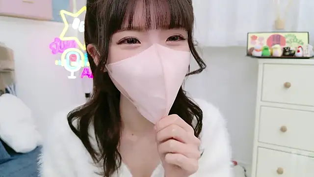 Snapshot of -minami- chatting on 7, 1, 2025 -minami- online show from 7, 1, 2025