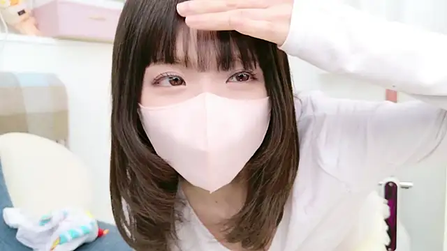 Snapshot of -minami- chatting on 23, 1, 2025 -minami- online show from 23, 1, 2025