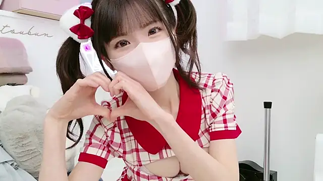 Snapshot of -minami- chatting on 14, 2, 2025 -minami- online show from 14, 2, 2025