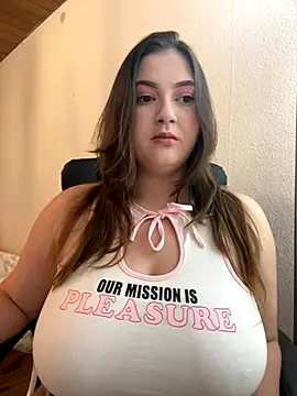 Kamilla Loop online show from 17, 10, 2025