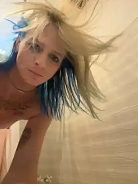 Cutetrans90 online show from 19, 11, 2025