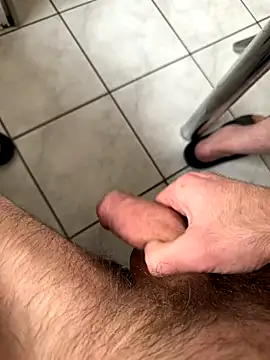 train2whor3 online show from 17, 11, 2025