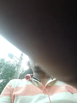 Snapshot of ind_hero chatting on 7, 10, 2025 ind hero online show from 7, 10, 2025