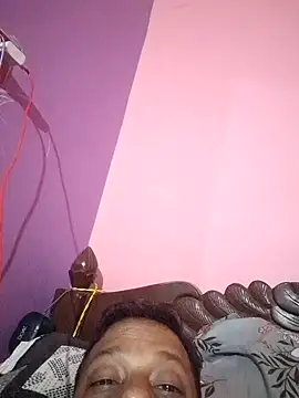 Snapshot of ind_hero chatting on 2, 12, 2025 ind hero online show from 2, 12, 2025