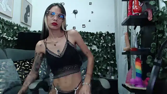 natasha squirt28 online show from 17, 5, 2026