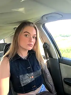 Goldloeckchen159 online show from 19, 3, 2025