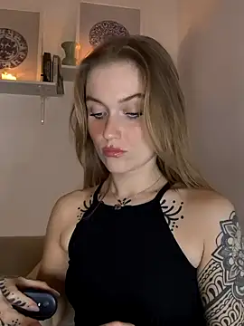 Goldloeckchen159 online show from 22, 10, 2025