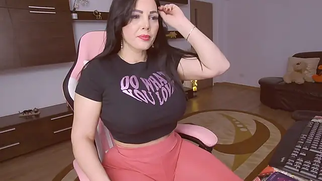 ReiyaRey online show from 5, 2, 2025