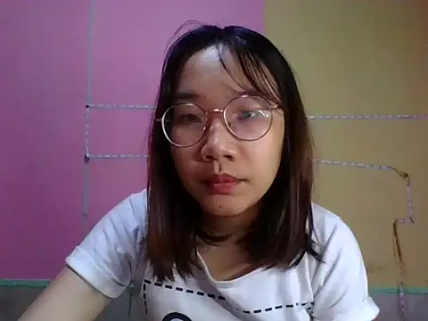 Snapshot of Nanoko chatting on 9, 3, 2025 Nanoko online show from 9, 3, 2025