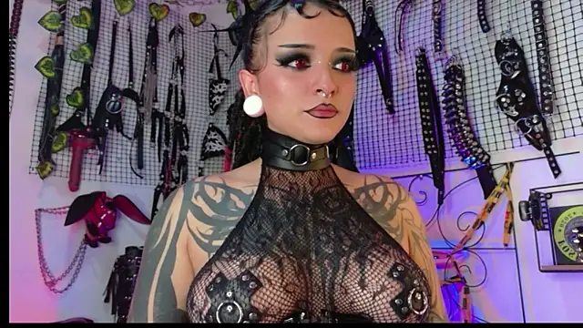 Snapshot of Agatha_BDSM chatting on 5, 5, 2026 Agatha BDSM online show from 5, 5, 2026