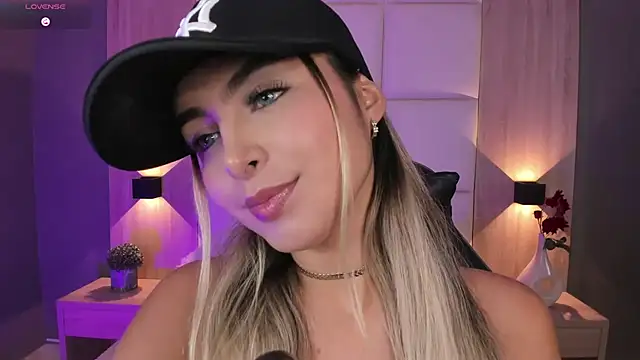 bella1207 online show from 20, 9, 2025