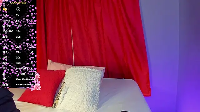 EmmaSmith06 online show from 15, 12, 2025