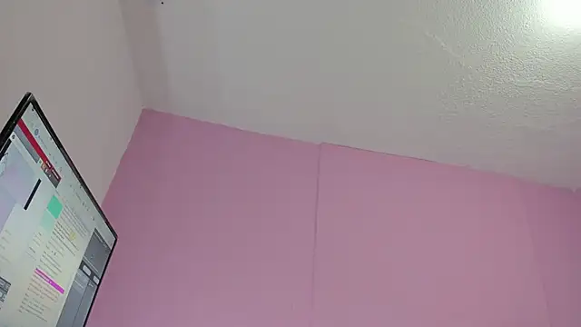 LoveQueen2 online show from 18, 9, 2025