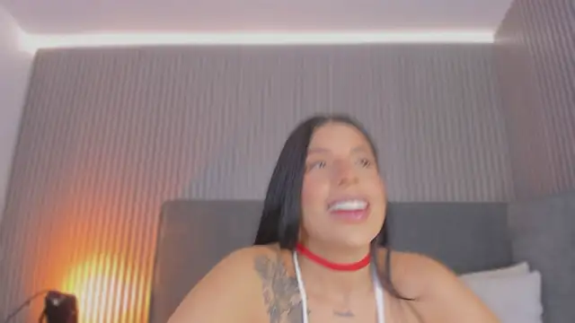 emelie 89 online show from 7, 2, 2026