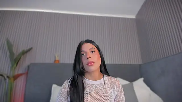 emelie 89 online show from 6, 7, 2026