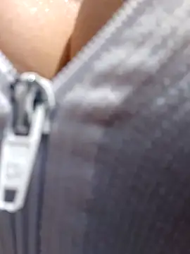 Snapshot of Afroditecash chatting on 2, 12, 2025 Afroditecash online show from 2, 12, 2025