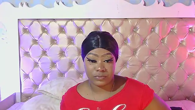 TrixieMar online show from 2, 10, 2025