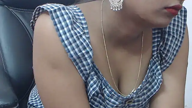 wildbabes online show from 2, 2, 2025