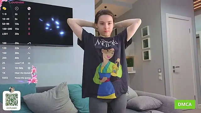 DonnaBurkee online show from 19, 11, 2025