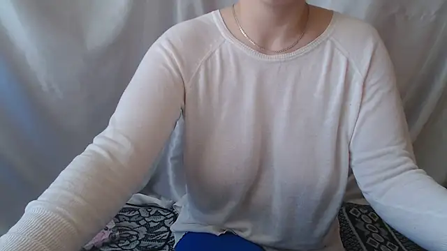 Snapshot of Burberrry_ chatting on 22, 4, 2026 Burberrry online show from 22, 4, 2026