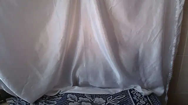 Snapshot of Burberrry_ chatting on 15, 5, 2026 Burberrry online show from 15, 5, 2026