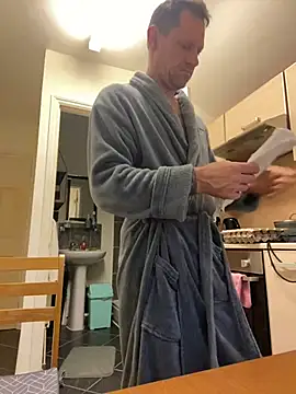 Snapshot of Yourhotboy_42 chatting on 1, 2, 2025 Yourhotboy 42 online show from 1, 2, 2025