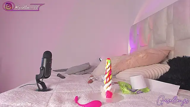 giselle js online show from 22, 12, 2024