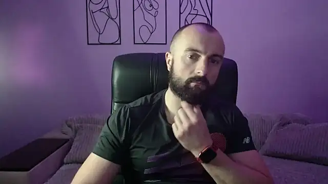 brindlefly6969 online show from 27, 10, 2025