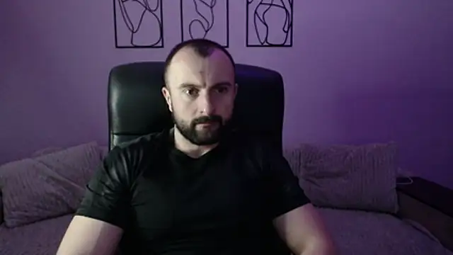 brindlefly6969 online show from 4, 4, 2026