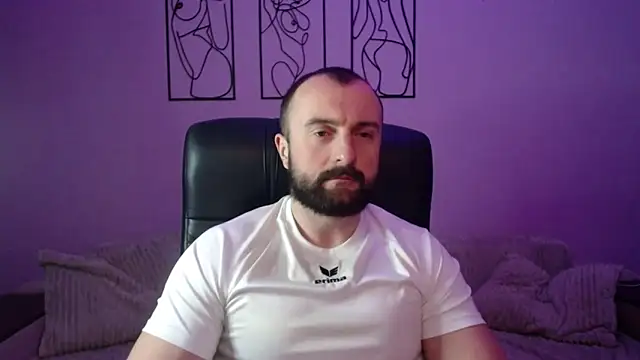 brindlefly6969 online show from 14, 4, 2026