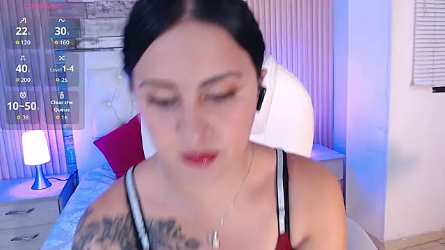 isabella smith  online show from 16, 9, 2025