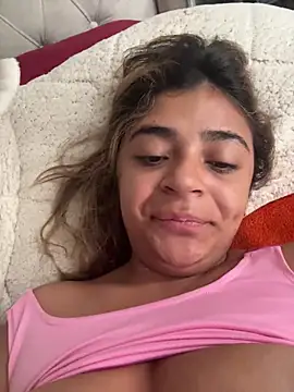 pamell col online show from 11, 11, 2025