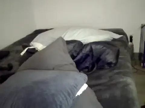 Iliketocooksquirt25 online show from 22, 2, 2025