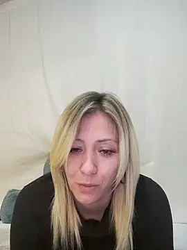 SallyCumLaude online show from 16, 2, 2025