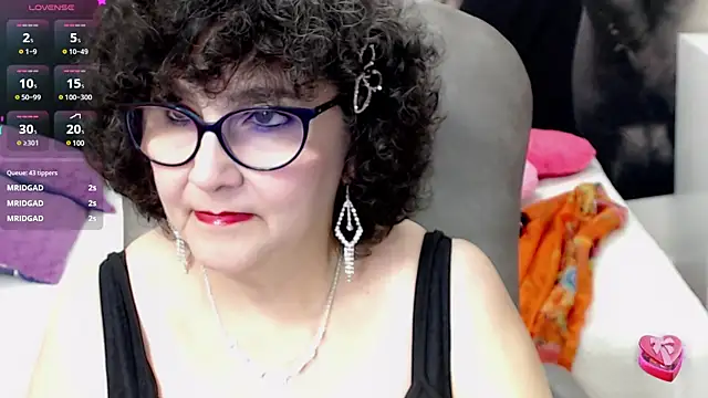 cataleya mom online show from 17, 3, 2025