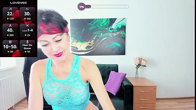 Snapshot of Silvia_Wallec chatting on 6, 11, 2025 Silvia Wallec online show from 6, 11, 2025