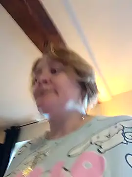 lady charlyne online show from 7, 4, 2026