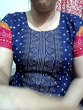 Snapshot of Priya_Boudi chatting on 16, 10, 2025 Priya Boudi online show from 16, 10, 2025