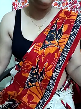 Snapshot of Priya_Boudi chatting on 28, 10, 2025 Priya Boudi online show from 28, 10, 2025