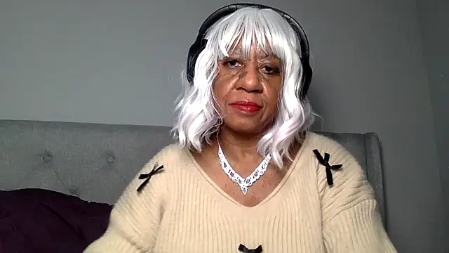 BreanaDivine online show from 9, 1, 2025