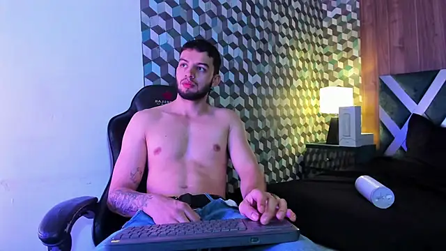 Michael magno online show from 18, 1, 2025