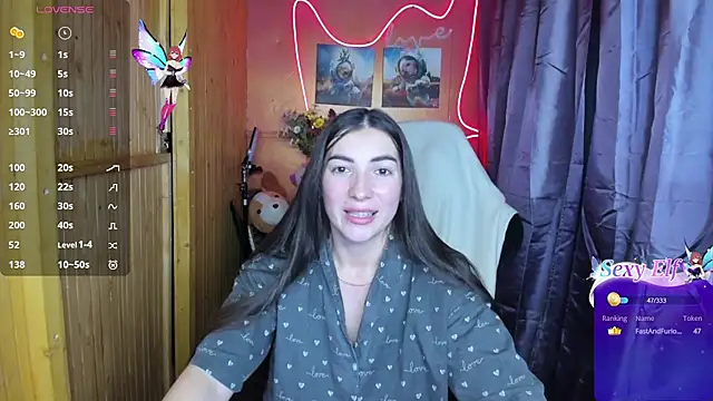 Snapshot of Fiery_Brunette_ chatting on 27, 12, 2024 Fiery Brunette  online show from 27, 12, 2024