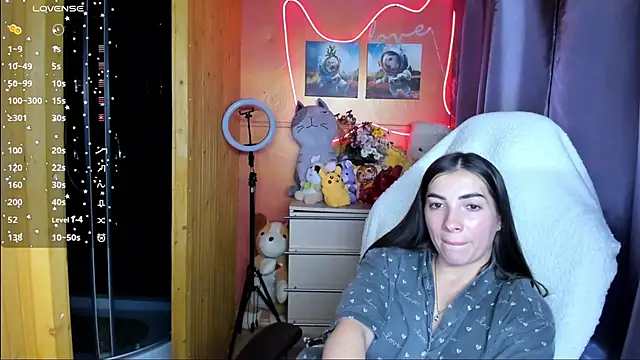 Snapshot of Fiery_Brunette_ chatting on 26, 9, 2025 Fiery Brunette  online show from 26, 9, 2025