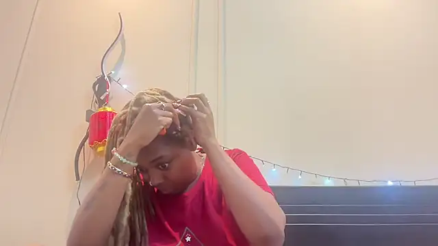 ChocolateCakeQueen online show from 24, 2, 2025