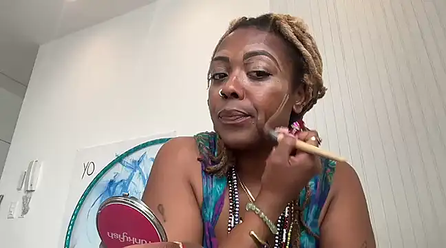 ChocolateCakeQueen online show from 25, 2, 2025