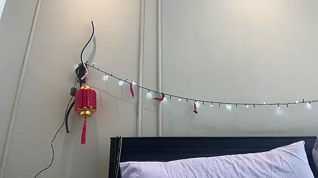 ChocolateCakeQueen online show from 7, 3, 2025