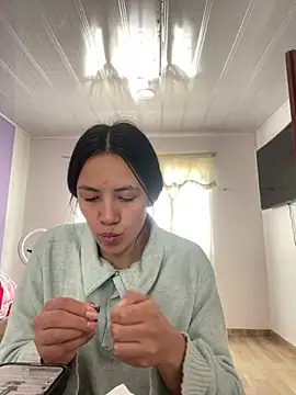 hannahb-e online show from 14, 7, 2026