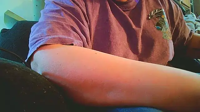 EXOTICLEXXXI online show from 4, 3, 2026